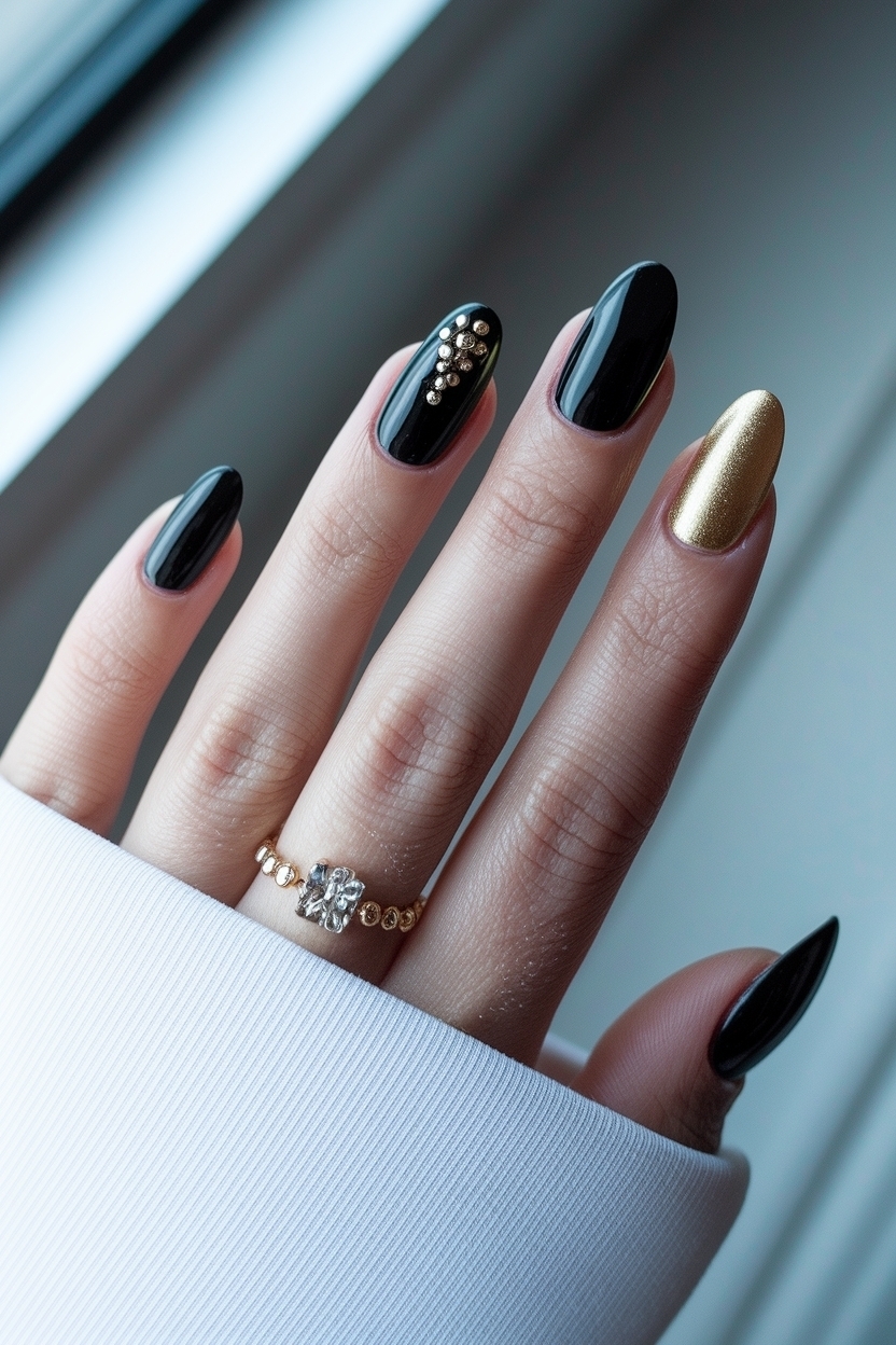 Sophisticated Black and Gold Nails Design Classy for You outfit idea