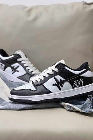 Concert Outfit American Retro Casual Sneakers