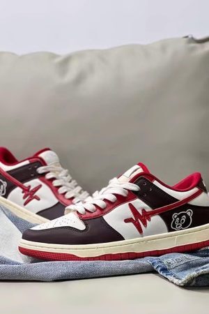 Concert Outfit American Retro Casual Sneakers