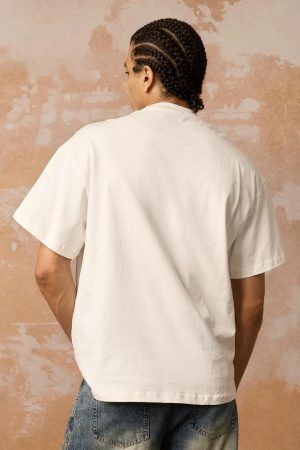 Concert Outfit Bold Streetwear Design Graphic T-Shirt