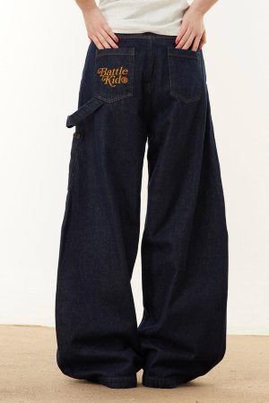 Concert Outfit Button Embroidered Barrel Jeans