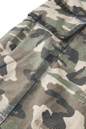 Concert Outfit Camouflage Badge Cargo Shorts