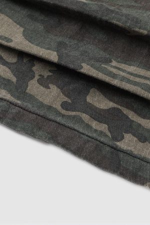 Concert Outfit Camouflage Wrinkle Longline Jorts