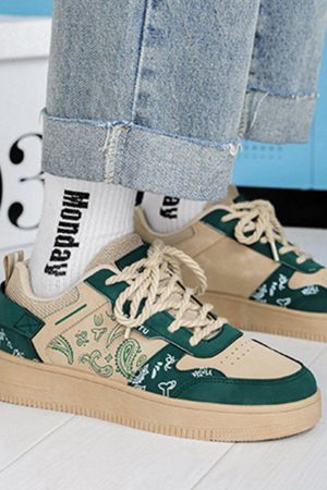 Concert Outfit Cashew Flower Print Men Shoes