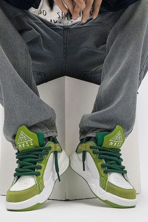 Concert Outfit Casual Preppy Sneakers