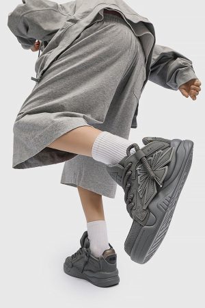 Concert Outfit Casual Preppy Sneakers