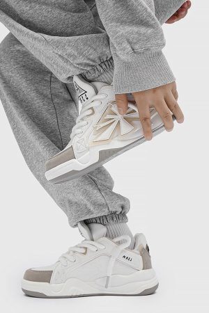 Concert Outfit Casual Preppy Sneakers