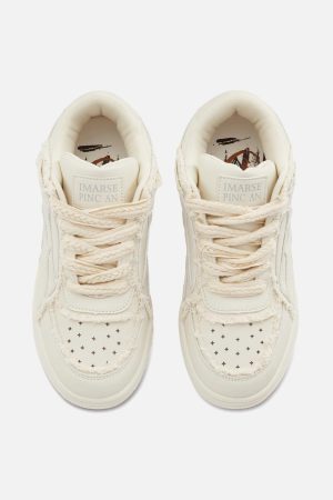 Concert Outfit Casual White Board Shoes