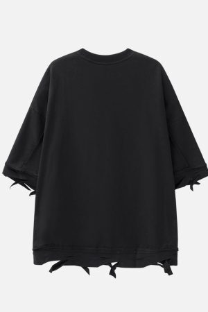 Concert Outfit Chain Decoration Distressed Tee