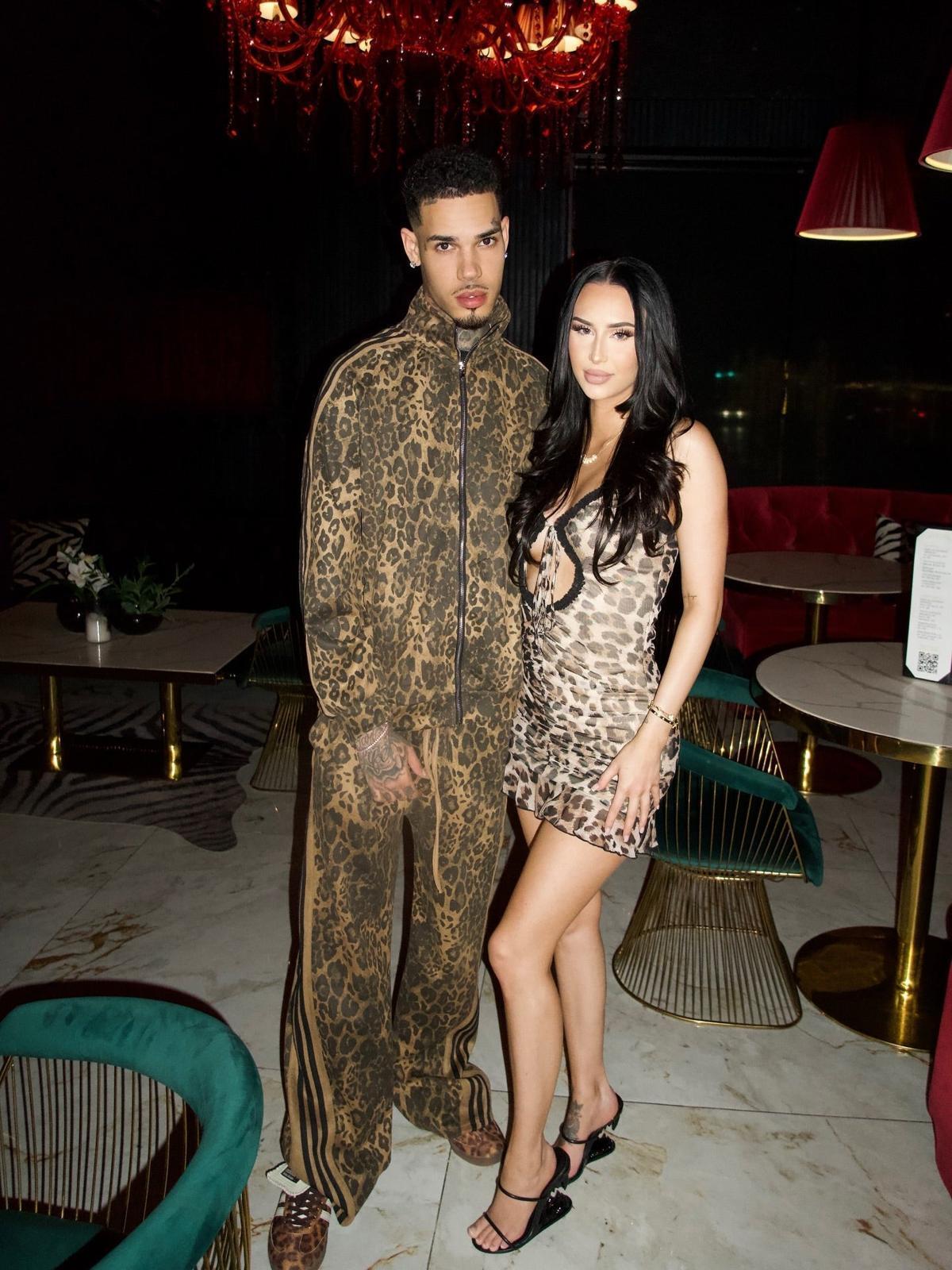 Concert Outfit Cheetah Print Suede Pants Concert Outfit Cheetah Print Suede Pants