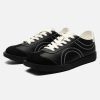 Concert Outfit Classic Black Fluid Lines Leather Sneakers