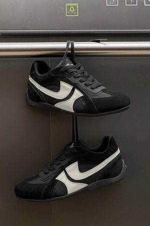 Concert Outfit Classic Suede Low Top Sneakers