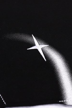 Concert Outfit Color Blocking Deconstruct Star Tee