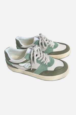 Concert Outfit Colorblock Canvas Wings Graphic Casual Shoes