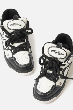 Concert Outfit Contrast Color Star Chucky Sneakers