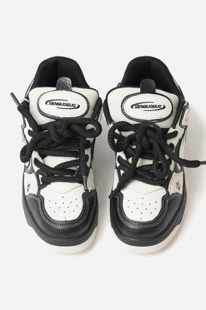 Concert Outfit Contrast Color Star Chucky Sneakers