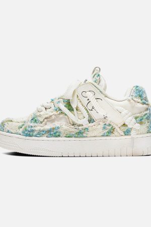 Concert Outfit Destruction Series Tassel Contrast Color Sneakers