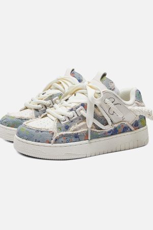 Concert Outfit Destruction Series Tassel Contrast Color Sneakers