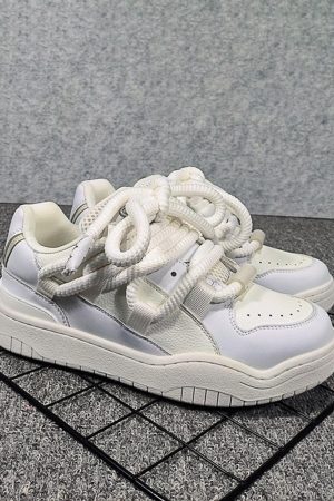 Concert Outfit Dirty Braid Design Skateboard Bread Shoes