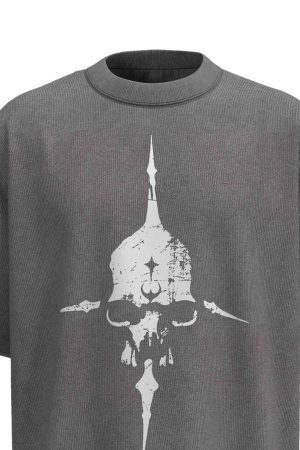 Concert Outfit Distressed Skull Cross Graphic T-Shirt