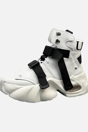 Concert Outfit Dual-Strap Stealth Runner Boots