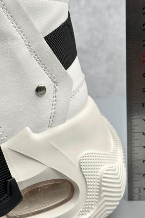 Concert Outfit Dual-Strap Stealth Runner Boots