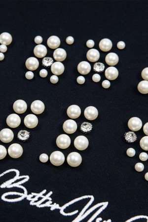 Concert Outfit Elegant Pearl-Embellished Oversized T-Shirt