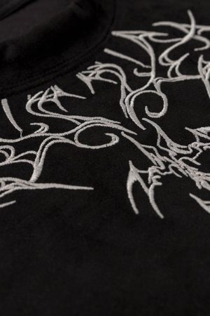 Concert Outfit Embroidery Suede Tee