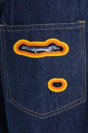 Concert Outfit Flame-Scarred Towel Embroidered Jeans