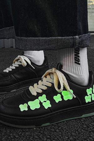 Concert Outfit Fluorescent Butterfly Skate Shoes
