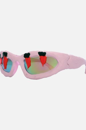 Concert Outfit Fun Carrot-Embellished Sunglasses
