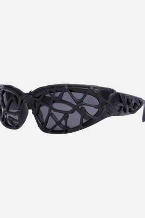 Concert Outfit Futuristic Wavy Frame Sunglasses