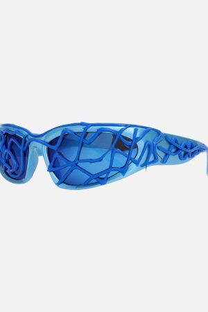 Concert Outfit Futuristic Wavy Frame Sunglasses