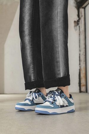 Concert Outfit High Street Hundreds With Casual Slip-On Shoes Couple Models