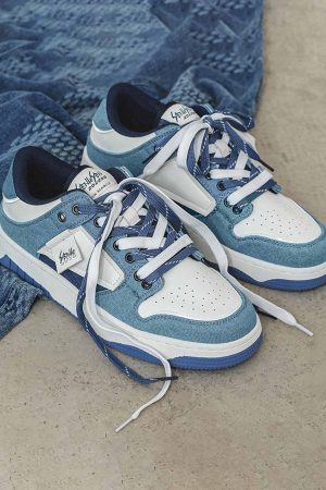 Concert Outfit High Street Hundreds With Casual Slip-On Shoes Couple Models