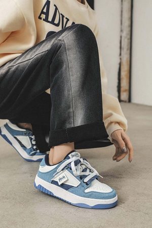 Concert Outfit High Street Hundreds With Casual Slip-On Shoes Couple Models