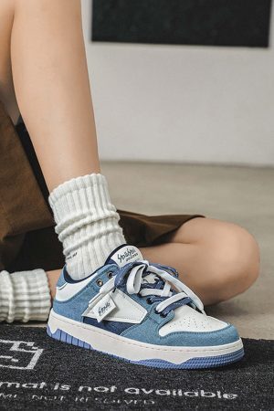 Concert Outfit High Street Hundreds With Casual Slip-On Shoes Couple Models