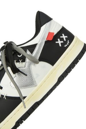 Concert Outfit High Street Love Sneakers