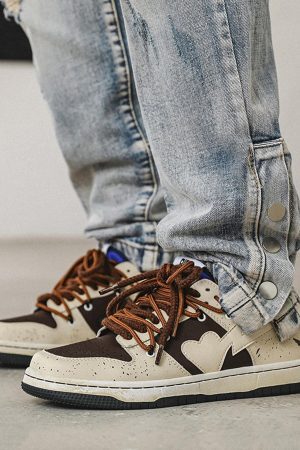 Concert Outfit High Street Love Sneakers