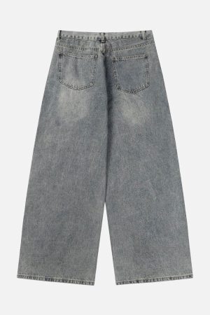 Concert Outfit High Street Star Washed Jeans