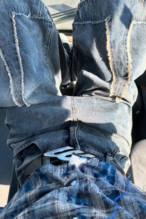 Concert Outfit High Street Star Washed Jeans