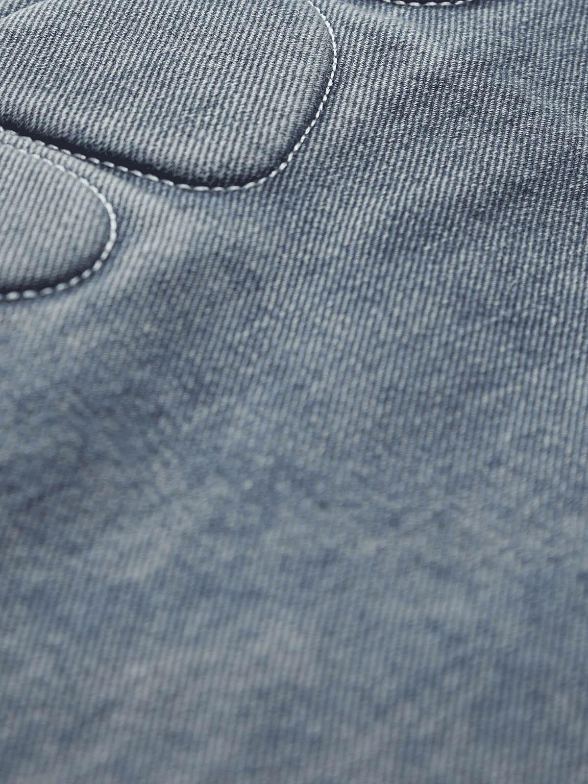 Concert Outfit High Street Washed Ripped Jeans Concert Outfit High Street Washed Ripped Jeans