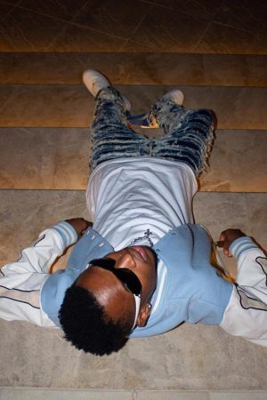 Concert Outfit High Street Washed Slim Fit Jeans