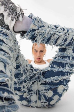 Concert Outfit High Street Washed Slim Fit Jeans