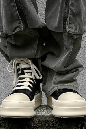 Concert Outfit High-Top Side Zipper Platform Sneakers