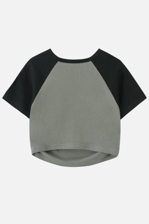 Concert Outfit Hollow Embroidery Pleating Tee