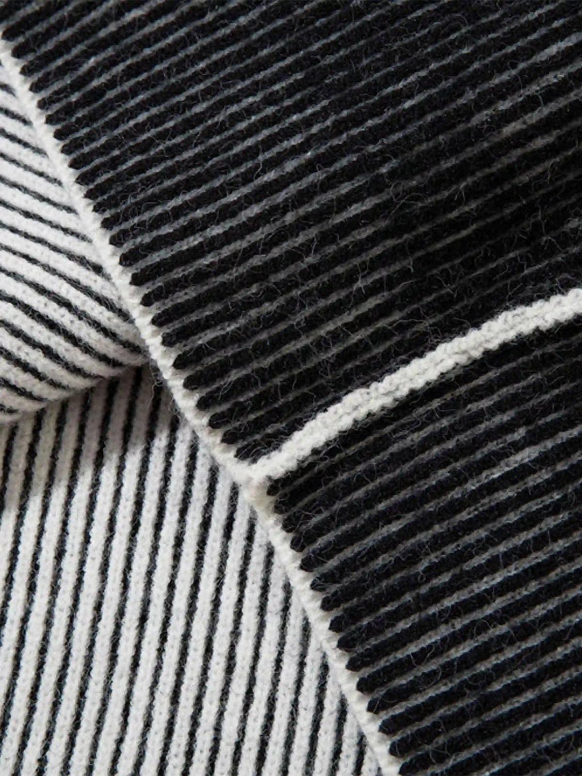 Concert Outfit Jacquard Half Turtleneck Knitted Sweater Concert Outfit Jacquard Half Turtleneck Knitted Sweater