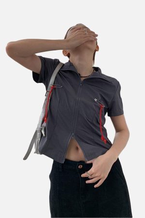 Concert Outfit Lanyard Zipper Tee