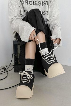 Concert Outfit Low Top Canvas Platform Sneakers