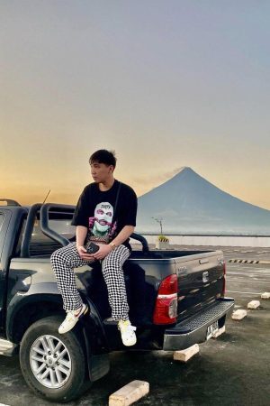 Concert Outfit Masked Gangster Portrait Printed T-Shirt